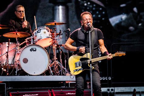 Le Foto Dei Due Concerti Di Bruce Springsteen A San Siro Il Post