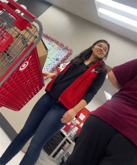 Cute Target Employee Showing Off Her Nice Ass Tight Jeans Forum
