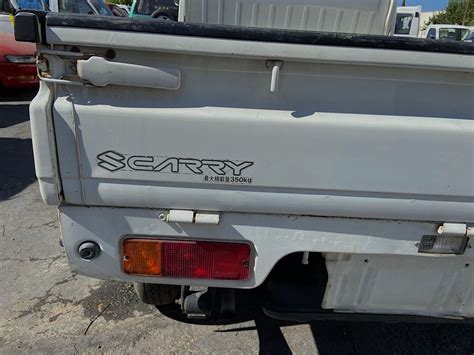 Suzuki Carry Is A Right Sized Mini Truck Ebay Motors Blog