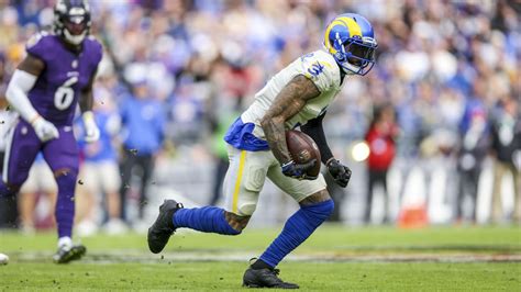 Los Angeles Rams Wide Receiver Odell Beckham Jr Makes Incredible Catch