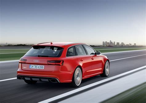 4 Rings Flying 15 Of The Fastest Audis Ever Produced