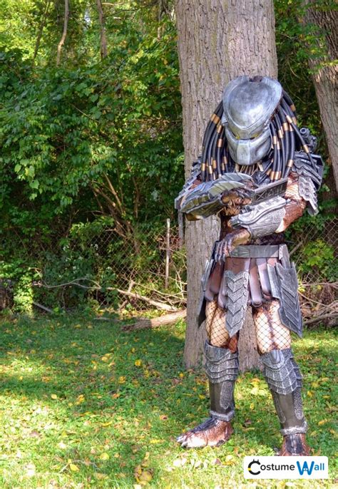 AVP Predator | Halloween Costume Contest