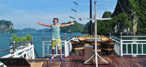 Best Halong Bay Cruise For Backpackers Discount Tips