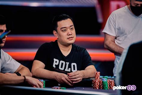 Wsop 2022 James Hobbs Leads Main Event Dan Smith And Zilong Zhang