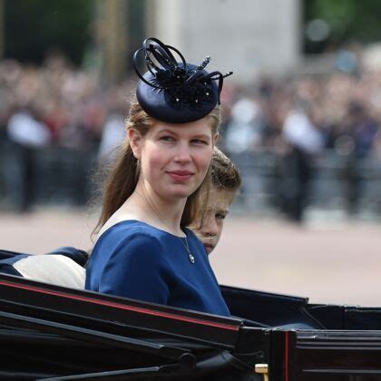 Lady Louise Windsor C Est Un Grand Jour Pour La Petite Fille De La