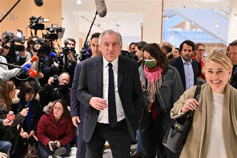 François Bayrou relaxé dans laffaire des assistants parlementaires du