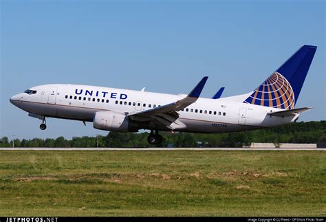 N Boeing United Airlines Dj Reed Jetphotos