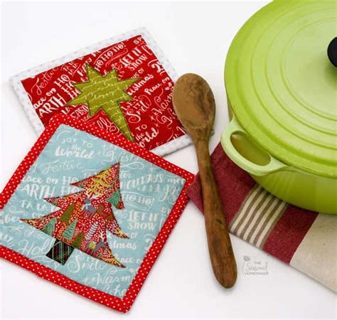 Fast & Easy Christmas Applique Set - The Seasoned Homemaker®