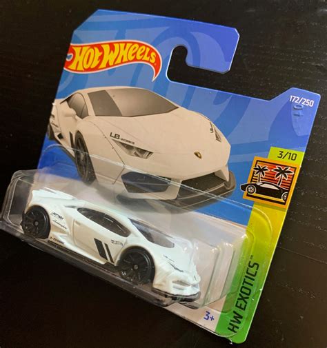 Hot Wheels Liberty Walk Lamborghini Huracan Coupe White With Black