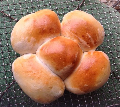 Chook woman: Bread Rolls, mixed in TMX and Baked in Air Fryer.