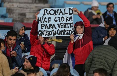 Con goles de Darwin Núñez y Nico de la Cruz Uruguay venció a Brasil en