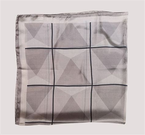 Nude Scarf Alabama Scarf Design