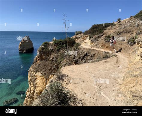 Hiking in the algarve Stock Photo - Alamy