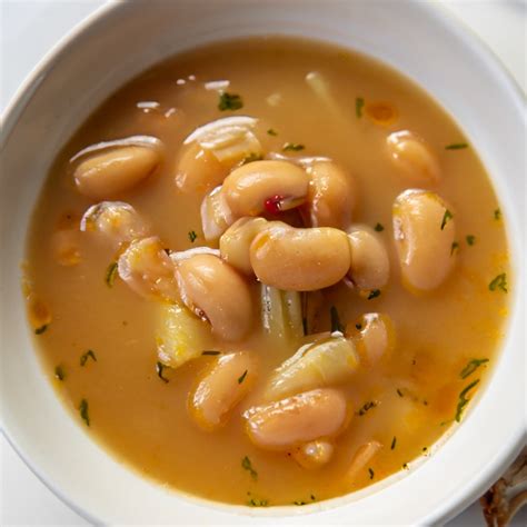 Delightful Butter Bean Soup Recipe (Crispy And Healthy) - Soup Chick