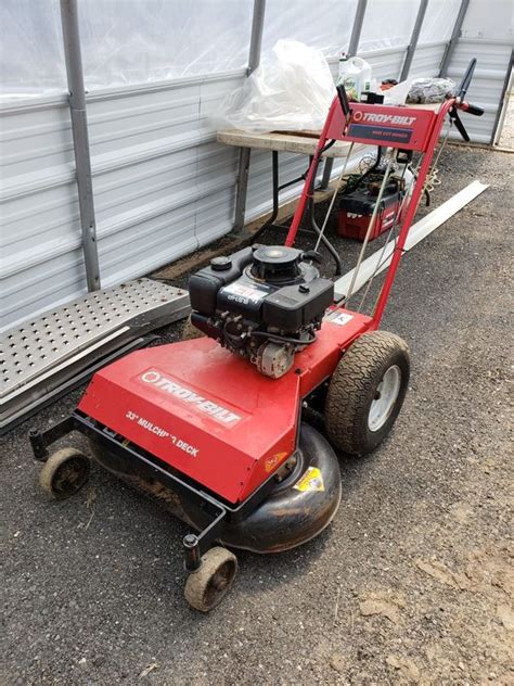 Troy Bilt Walk Behind Mower 33 Inch