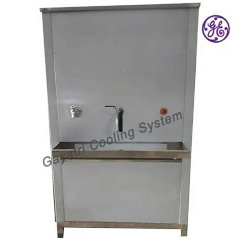 Gayatri Stainless Steel Fiber Water Cooler Storage Capacity L