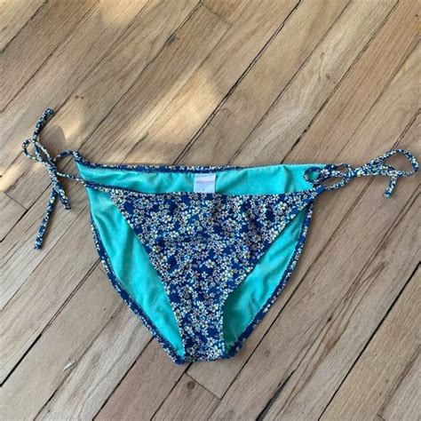 Xhilaration Swim Super Cute Floral Bikini Bottoms Poshmark