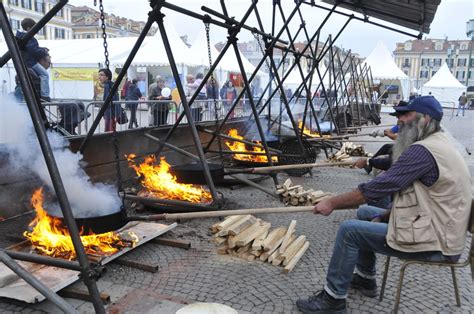 Fiera Nazionale Del Marrone Sagre Fiere In Langa E Roero Piemonte