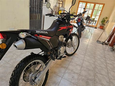 Vendo O Permuto Honda Tornado Xr 250 0km 2023 Patentada Comprá En