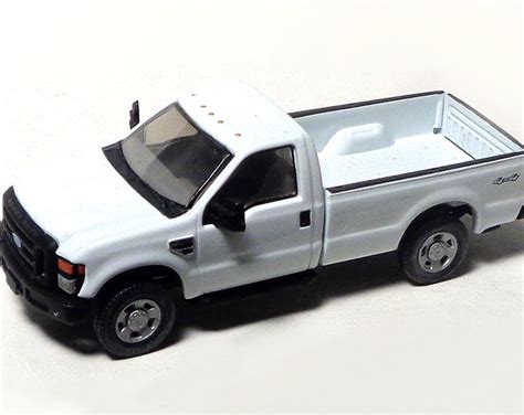 1 87 HO Scale Model Ford F 350 Super Duty Pickup Truck For Use With