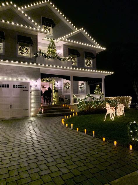 Christmas house lights showhouse tour the honeycomb home – Artofit