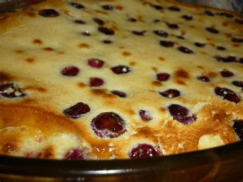 Le Clafoutis Amandine Aux Cerises Du Jardin Et Du March L