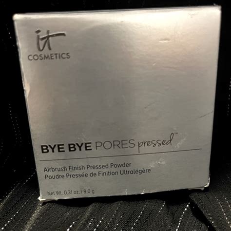 It Cosmetics Makeup Nib It Cosmetics Bye Bye Pores Pressed Translucent Powder Poshmark