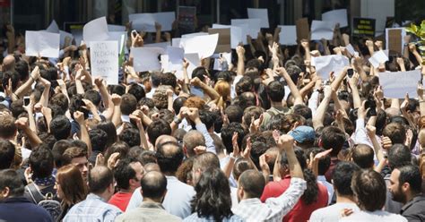 Que Povo Foi Favorecido Pelo Movimento Político Conhecido Como