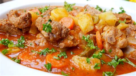 COSTILLAS guisadas con PATATAS un guiso muy fácil con TRUCOS