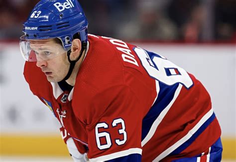 Hockey30 Kent Hughes a OBLIGÉ Martin St Louis à asseoir Evgenii