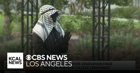 Pomona College protesters take over graduation stage - CBS Los Angeles