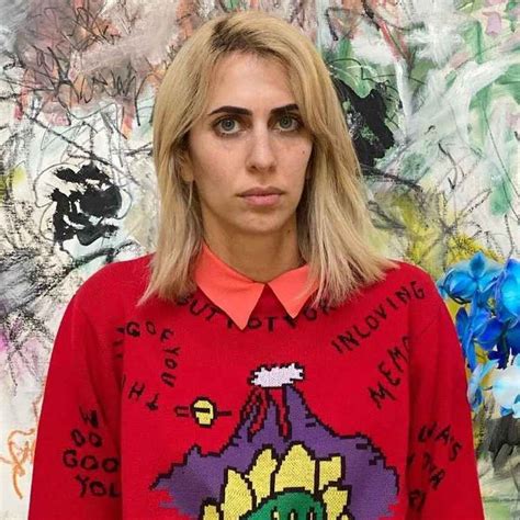 Hila Klein Wiki Biography Age Husband Facts And More Hila Klein Klein Fashion