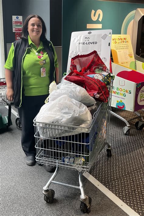 Public Transport Options for Reaching Asda in Elgin 30