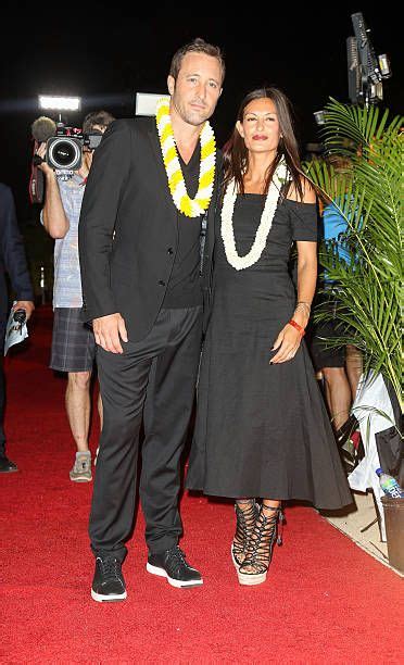 Actor Alex O Loughin And His Wife Malia Jones Pose For A Photo As