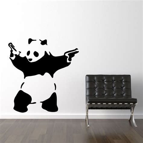 Køb Bevæbnet panda Banksy wallstickeren fra kun 199 kr Markedets