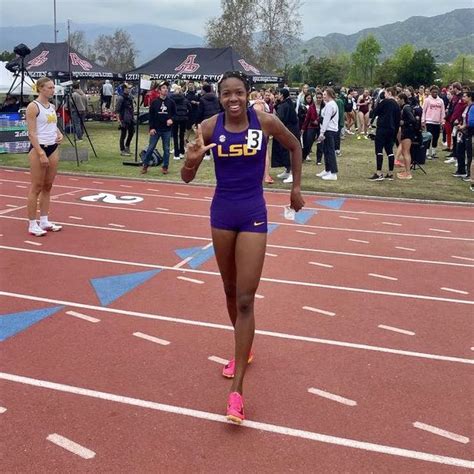 LSU Track & Field on Twitter: "When she runs, it’s a must-watch. 🤷‍♀️ ...