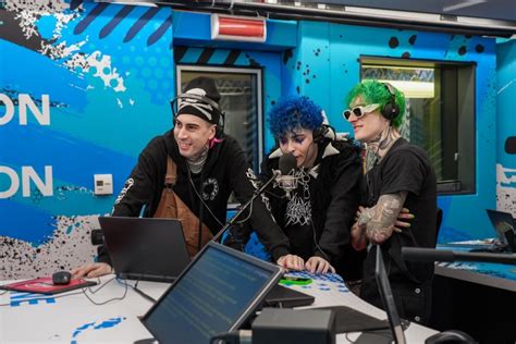 La Sad Chi Sono I Tre Emo Punk A Sanremo 2024 Radio Deejay