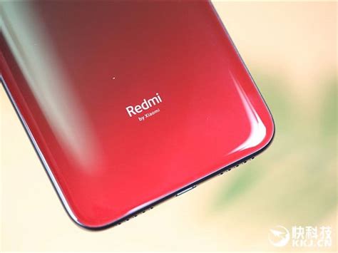 Redmi 7 hands-on pictures reveal a stunning black-red gradient colour ...