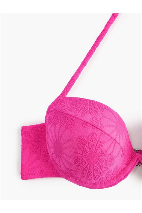 Koton Balenli Bikini Üstü Çiçek Dokulu Kaplı Boyundan Bağlamalı Fiyatı