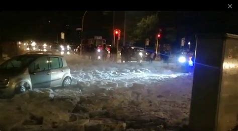 METEO CRONACA DIRETTA VIDEO GRANDINATA A ROMA Immagini Esclusive