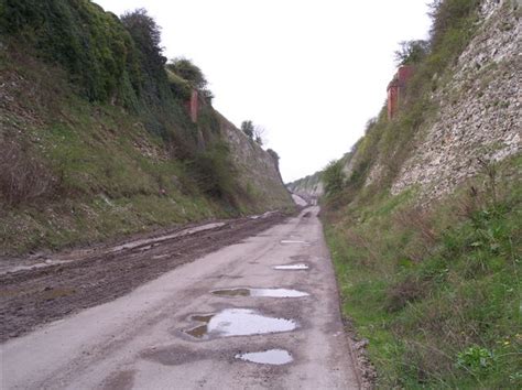 Approach Cutting To Drewton Tunnel © Ralph Rawlinson Cc By Sa20