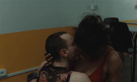 BoundHub Handgag Sex