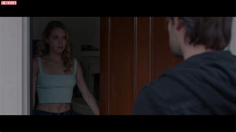Naked Dana Drori In Into The Dark