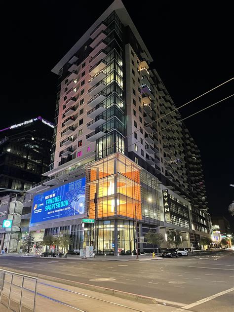 The Ryan Apartments, Phoenix [OC] : r/ArchitecturePorn