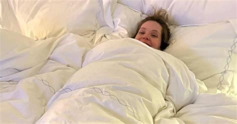 The White Lotus Meghann Fahy Displays Toned Abs In Bikini Photo