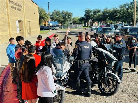 Laredo George Washington Middle School hosts Career Day