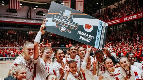 Nebraska Wisconsin Set For Ncaa Volleyball National Semifinal At