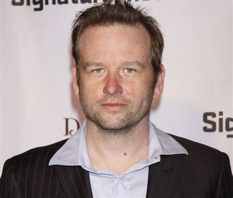 Dallas Roberts Cast In Chicago Firelaw And Order Svu Crossover Us Tv