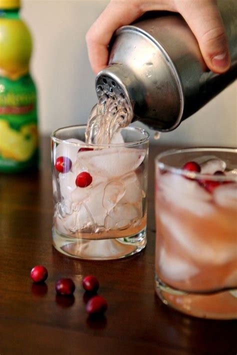 Use Bourbon And Cranberry Juice To Make This Cocktail Cranberry