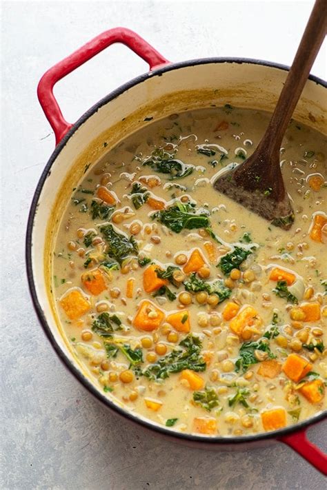 Sweet Potato Kale Coconut Curry Lentil Soup